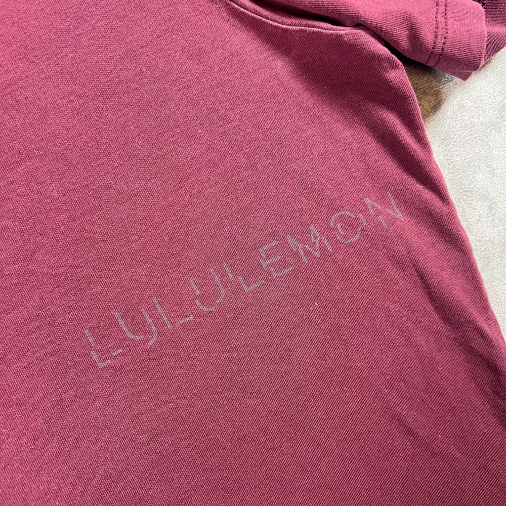 Lululemon Lunar New Year Five-Year Basic Tee Burgundy Number Print‎ Size L - Picture 4 of 8